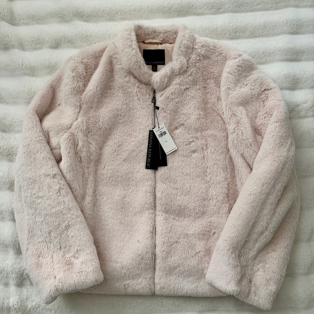 Banana Republic | Women’s Faux Fur Jacket | NWT | XL